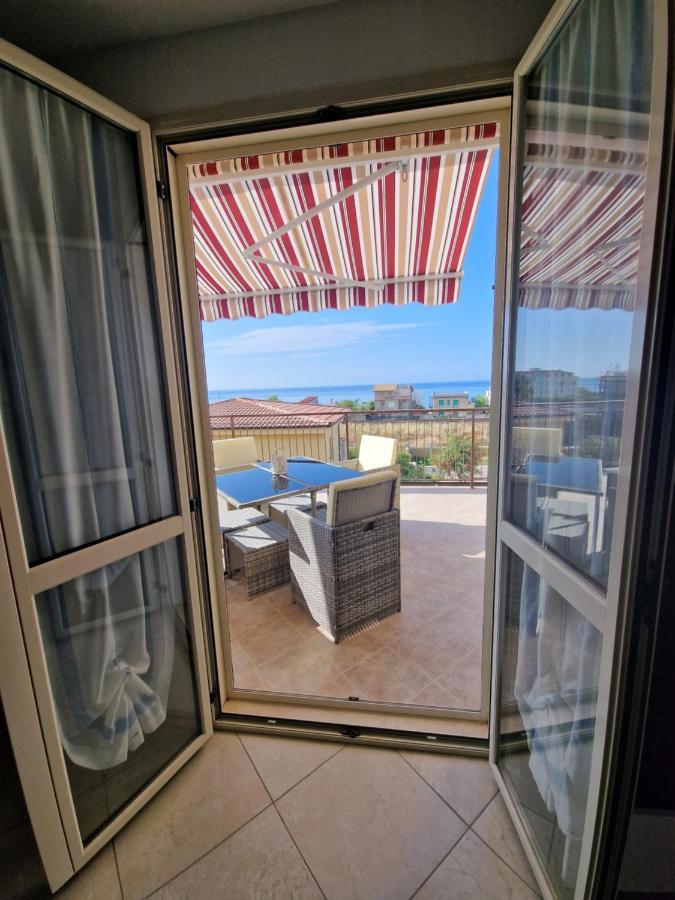La Terrazza Di Elisa Apartment Marina di San Lorenzo Exterior foto